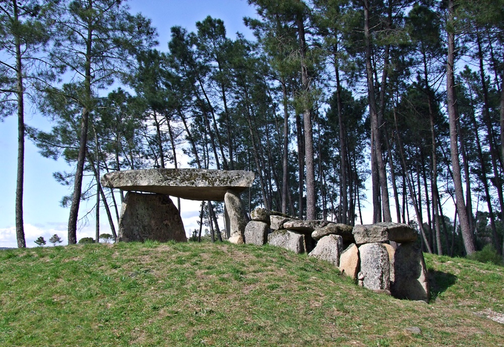 Anta do Penedo do Com