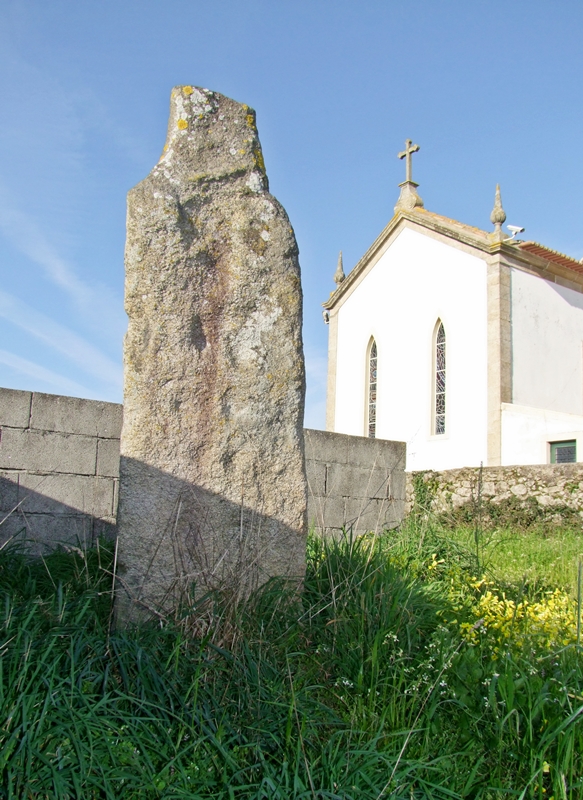 Menir de São Bartolomeu do Mar