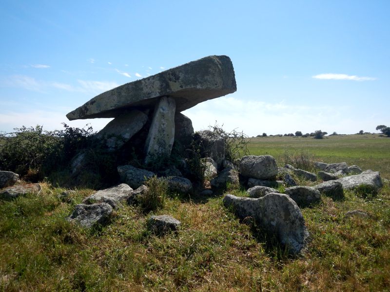 Click for the gallery page to add comments and vote (PID:131500) Anta II do Paço das Vinhas