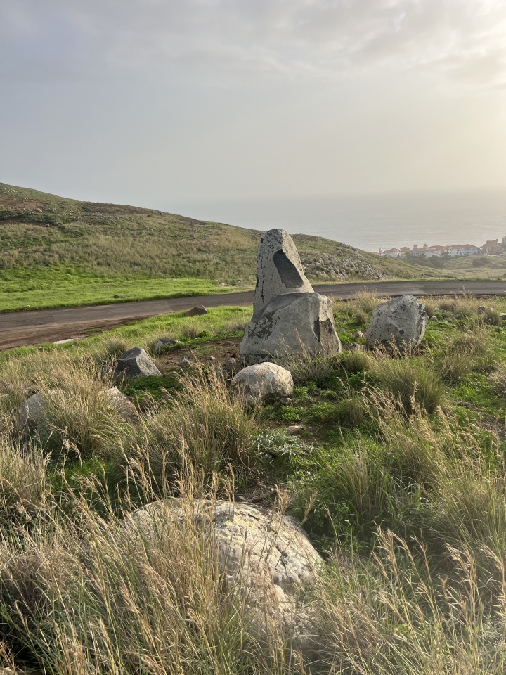 Click for the gallery page to add comments and vote (PID:283096) Sao Lorenco stones