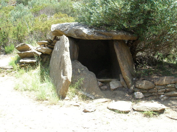 Click for the gallery page to add comments and vote (PID:40034) Dolmen de la Vinya del Rei