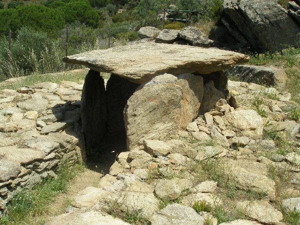 Site in Cataluña Spain: The chambered tomb Llit de la Generala.
