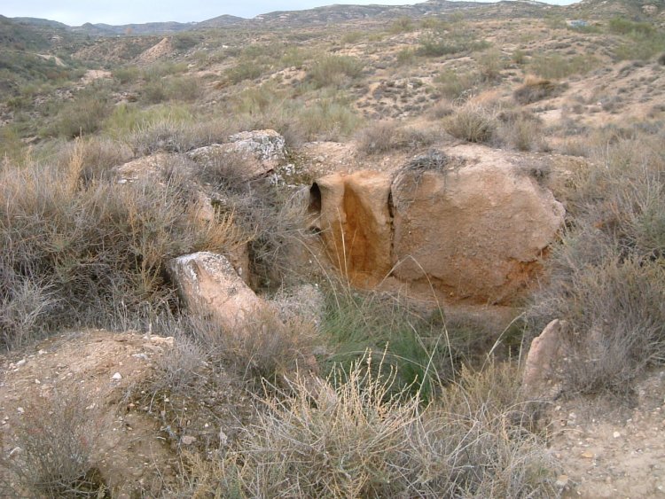 Fonelas Megalithic cemetery