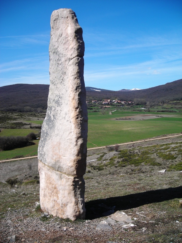 El Cabezudo menhir