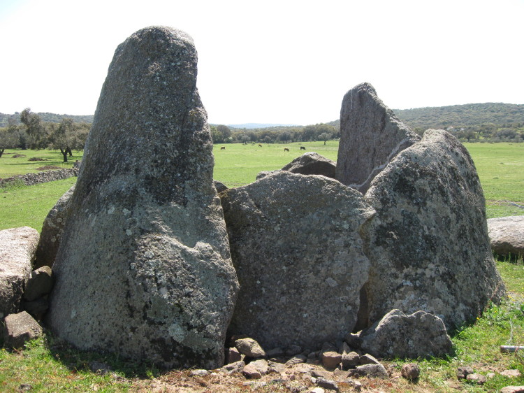 El Milano Dolmen