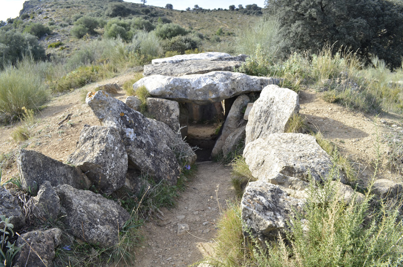 Dolmen El Charcón