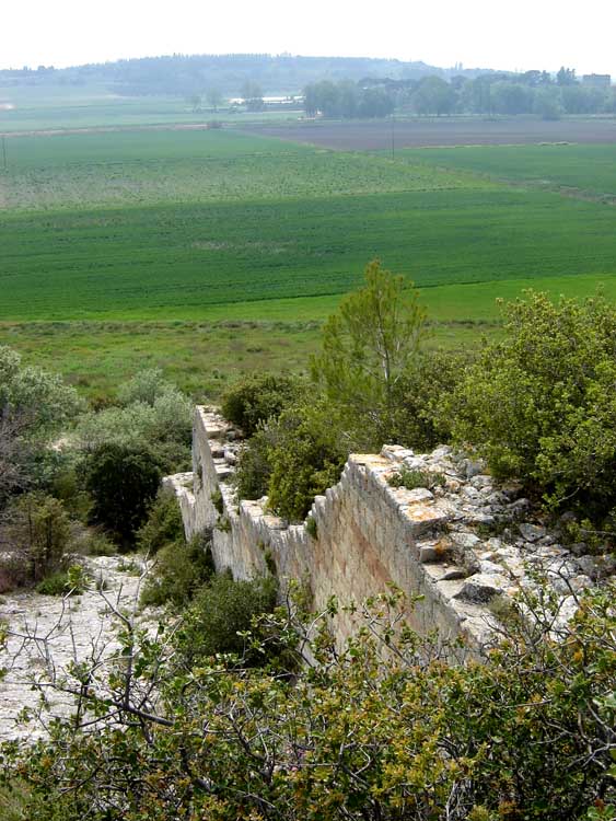 Click for full size image of Barbegal Mill and Aquaduct (PID:33487) Barbegal Mill and Aquaduct