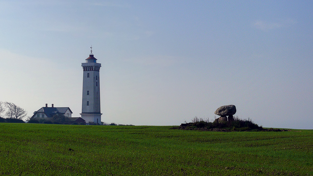 Click for the gallery page to add comments and vote (PID:83591) Helnæs Megalitgrav 1
