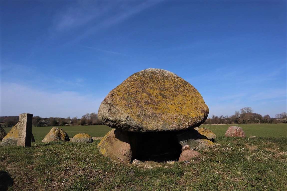 Flintinge Langdysse 2