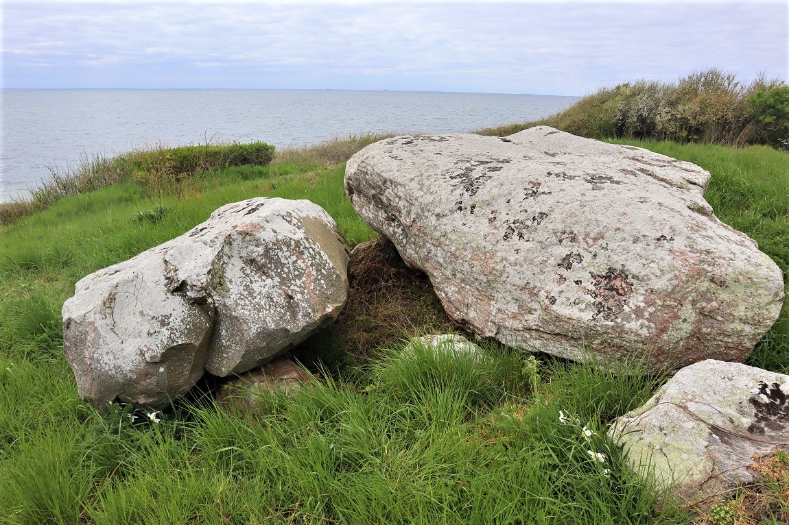 Click for the gallery page to add comments and vote (PID:212555) Kelstrup Jættestue