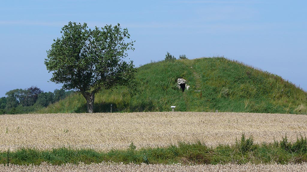 Mårhøj Jættestue