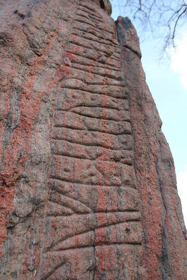 Click for the gallery page to add comments and vote (PID:131479) Læborg Runesten