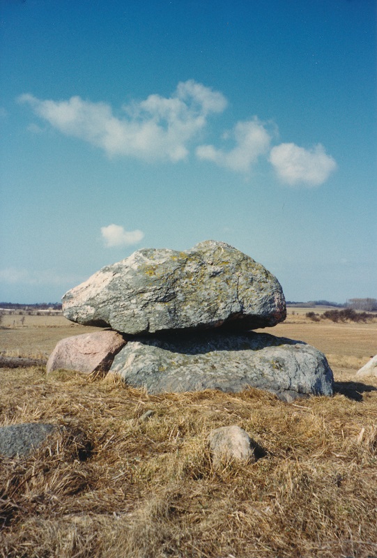 Click for the gallery page to add comments and vote (PID:199831) Alstrup Jættestue