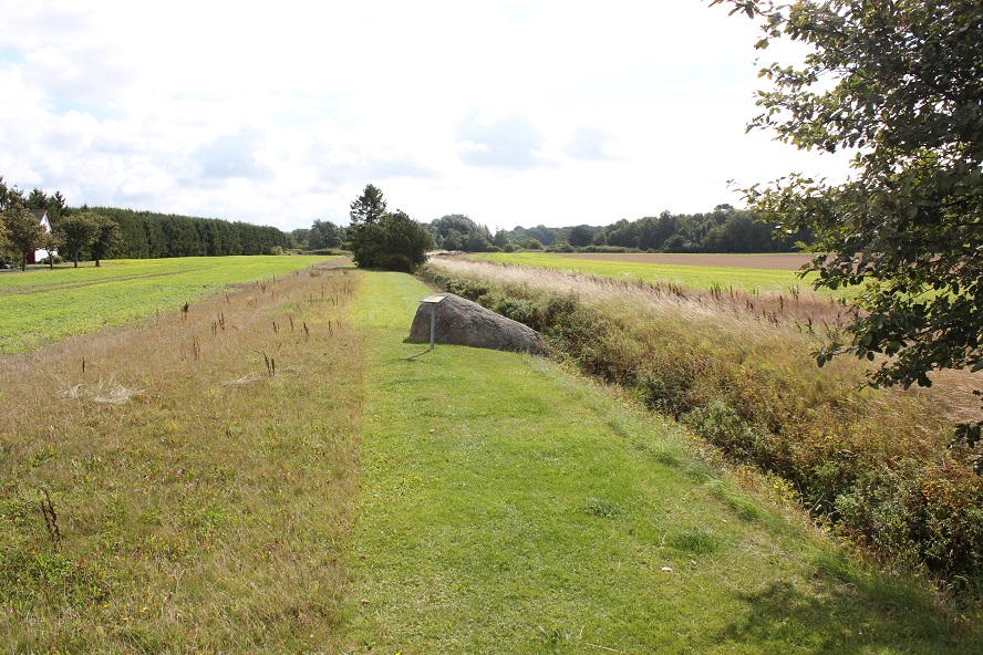 Click for the gallery page to add comments and vote (PID:157378) Maresø