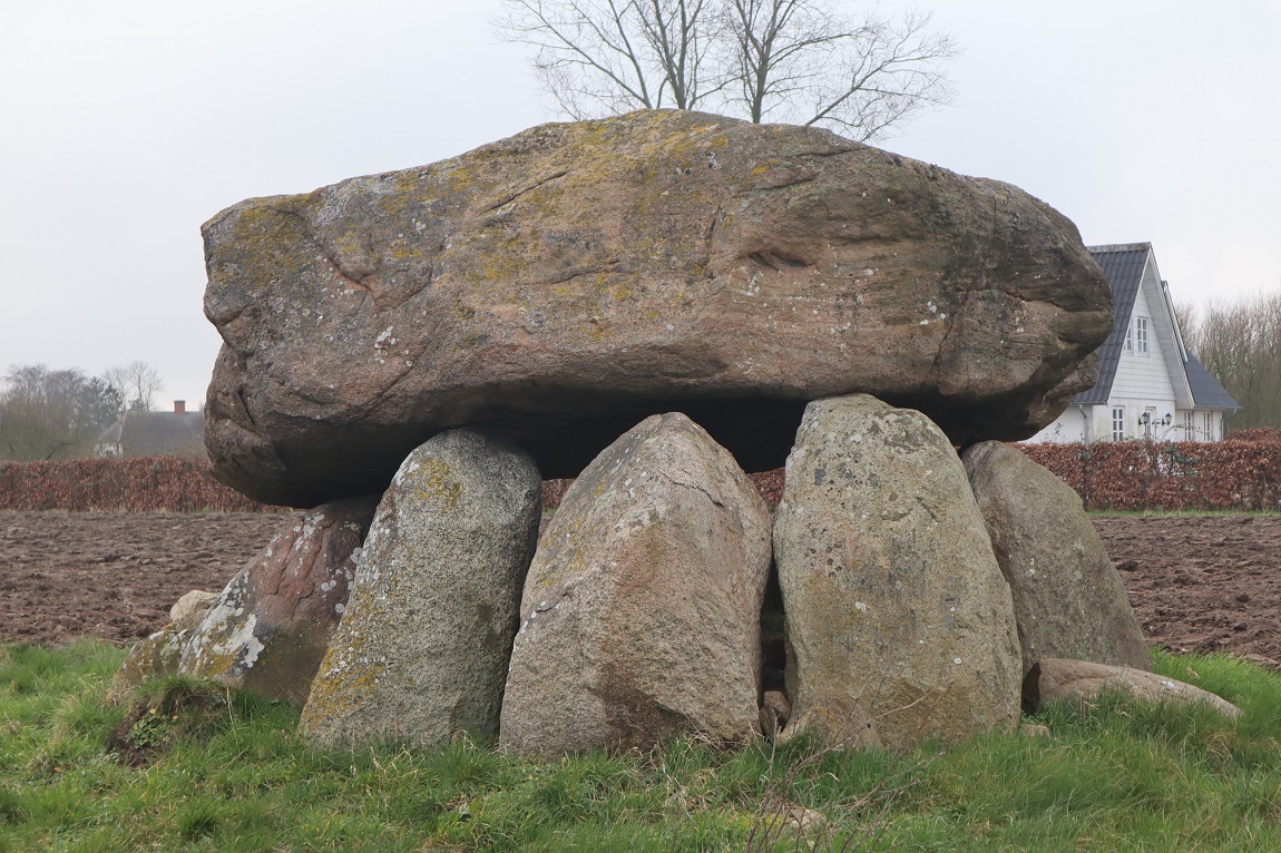 Flintinge Megalitgrav