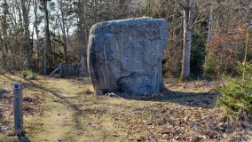 Slyngestenen Sagnsten