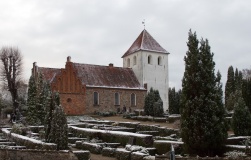 Lynge Kirke