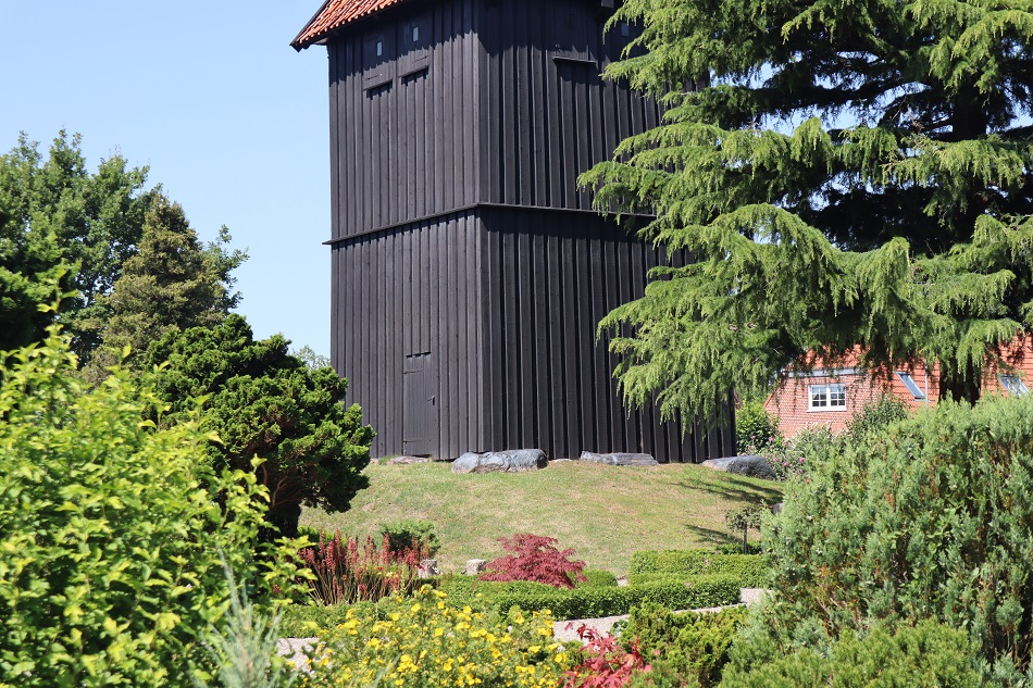 Birket Kirke Rundhøj 1