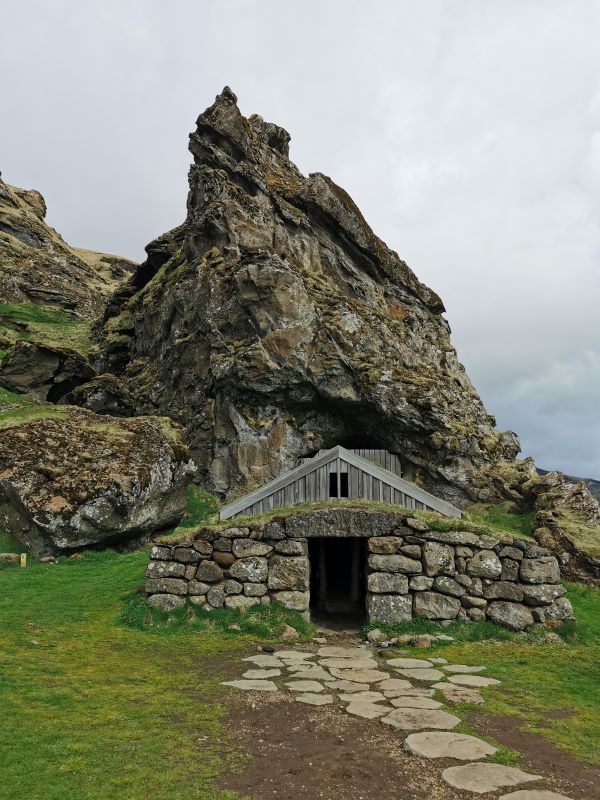 Rútshellir