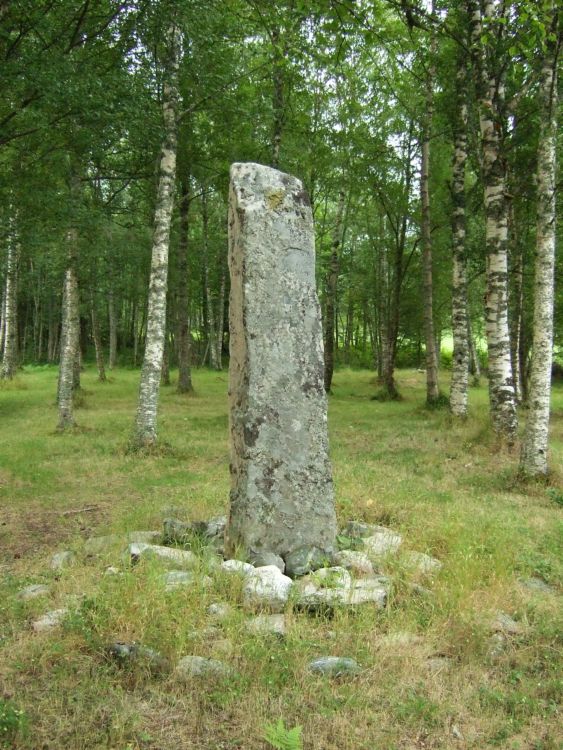 This is the most massive and tallest standing stone in the cemetery. it is about 4 metres in height and very thick.