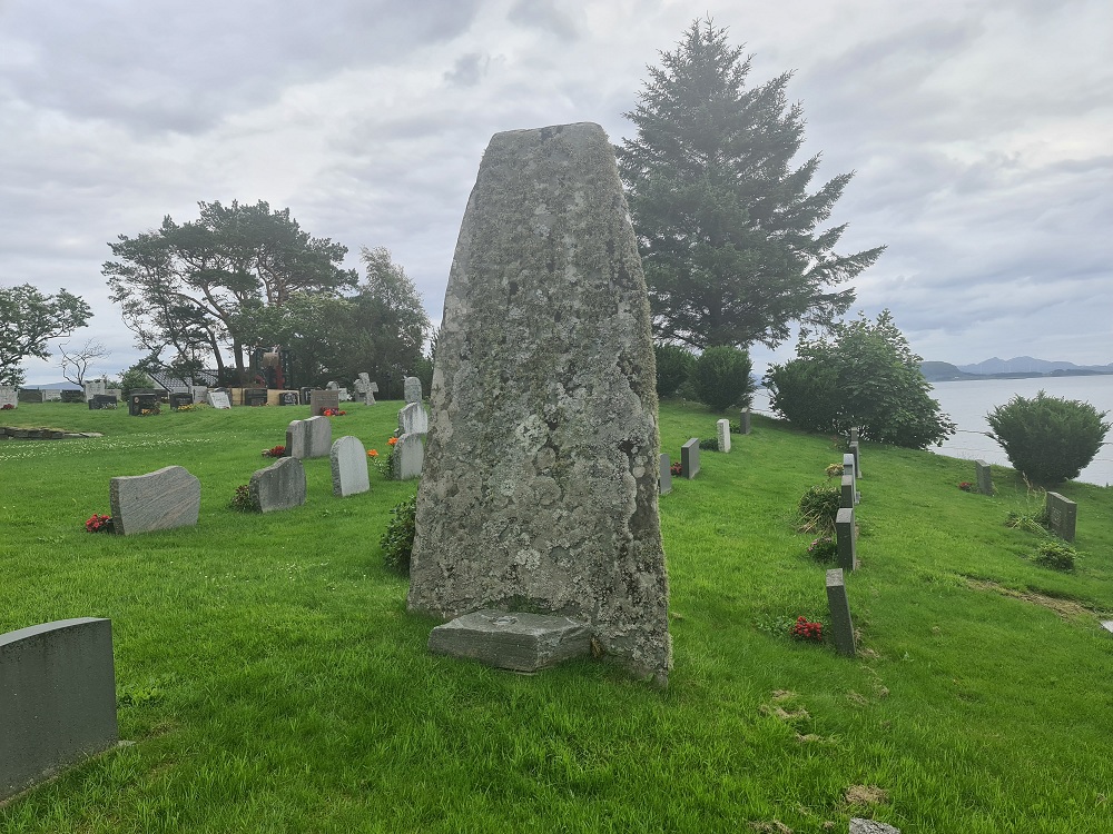 Vilnes Standing Stones