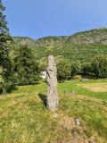 Spenning Cairn and Standing Stone