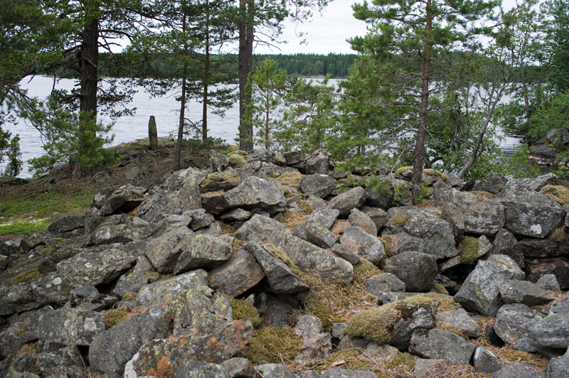 Vestgårdøya Bronze age Cairn. Site in Østfold Norway
