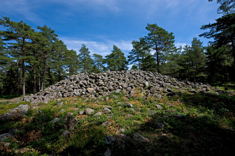 Click for the gallery page to add comments and vote (PID:136791) Gunnarstorp Cairn