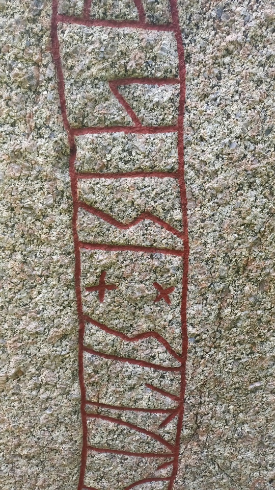 Click for full size image of Runsten Ög 197 (PID:267461) Runsten Ög 197