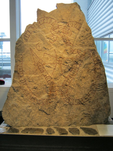 Arlanda Mäby Rune Stone