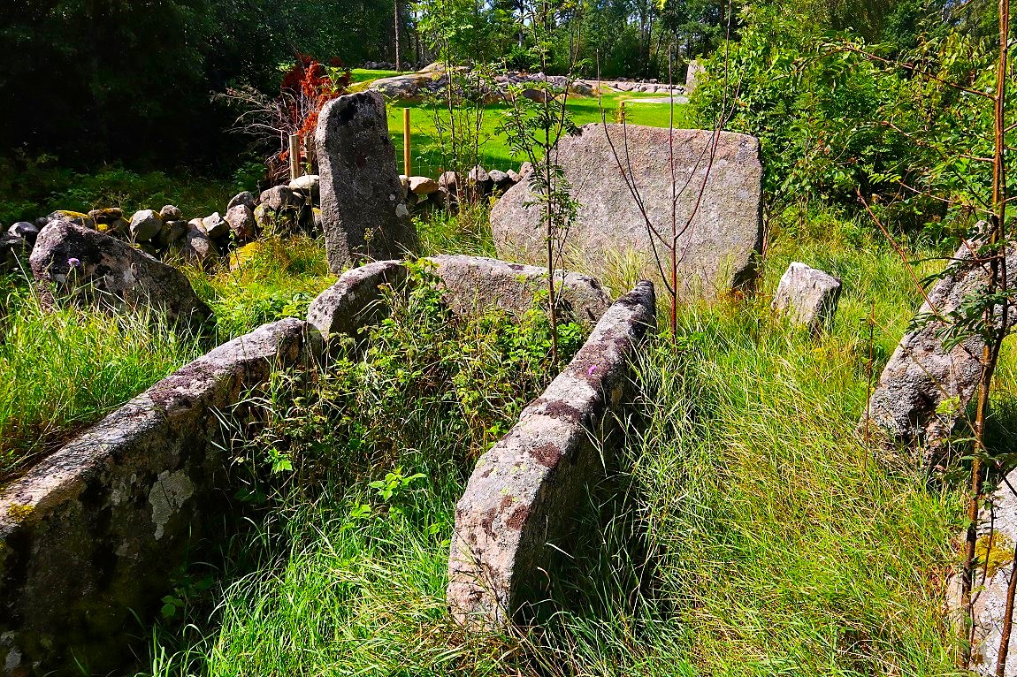 Click for the gallery page to add comments and vote (PID:266690) Bögebacka Hällkista