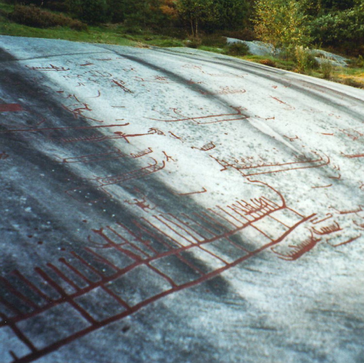 Vitlycke Carvings
