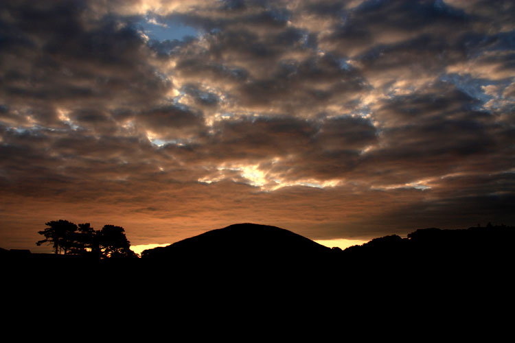 Click for the gallery page to add comments and vote (PID:59318) Bryn Celli Ddu