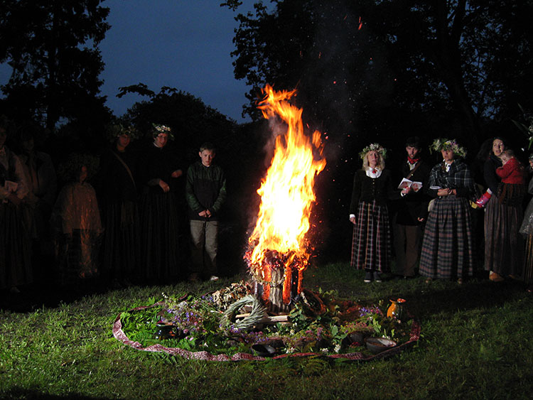 Solstice celebration at Valmiera's museum garden (PID:59395) Solstice celebration at Valmiera's museum garden