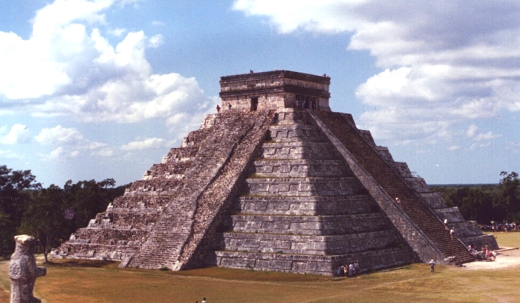 Chichen Itza - El Castillo 
