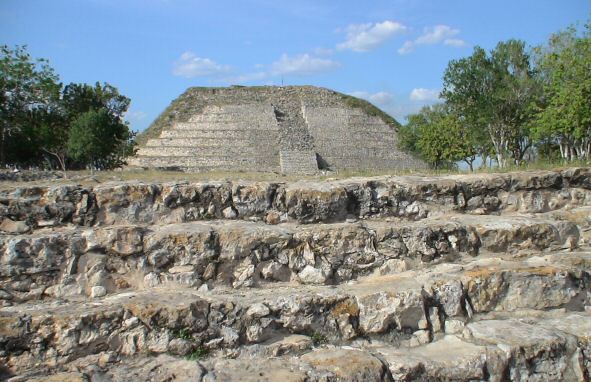 The Kinich Kak Mo pyramid at Izamal, sacred to the sun god in the form of a fire-macaw.