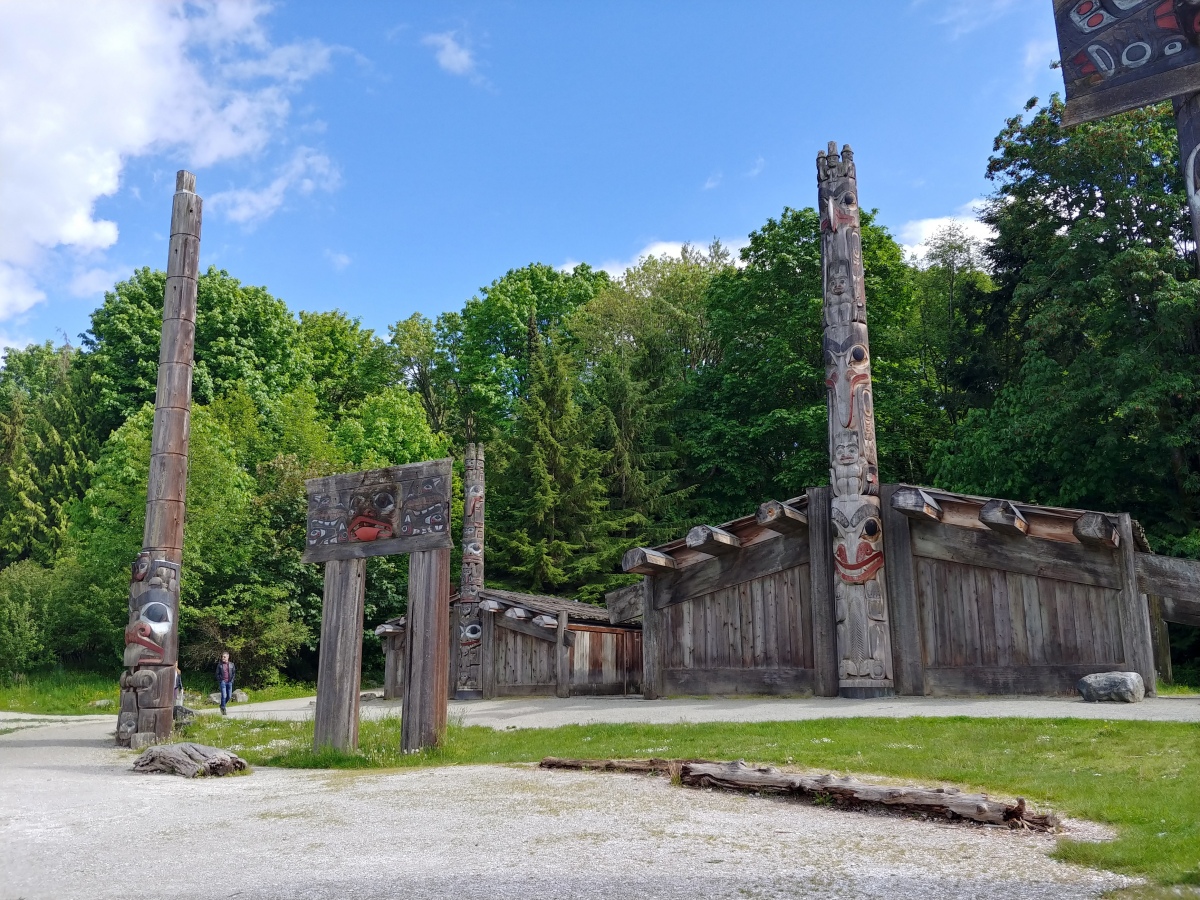 Click for full size image of Museum of Anthropology - University of British Columbia (PID:211722) Museum of Anthropology - University of British Columbia