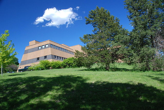 Museum at Dickson Mounds, Illinois. 
Photographer:  MattHucke, 2008.
This file is licensed under the Creative Commons Attribution-Share Alike 3.0 Unported license.
 
