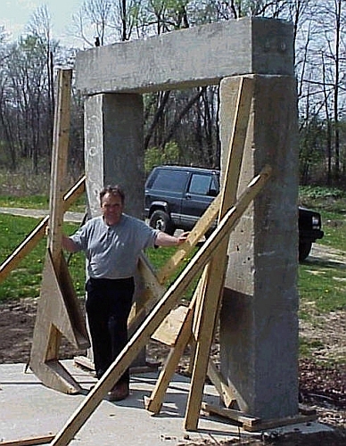 Wally Wallington's Stonehenge