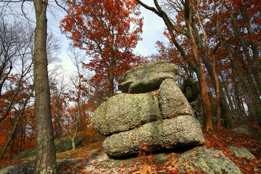 Click for full size image of Boxcar Rocks (PID:174037) Boxcar Rocks