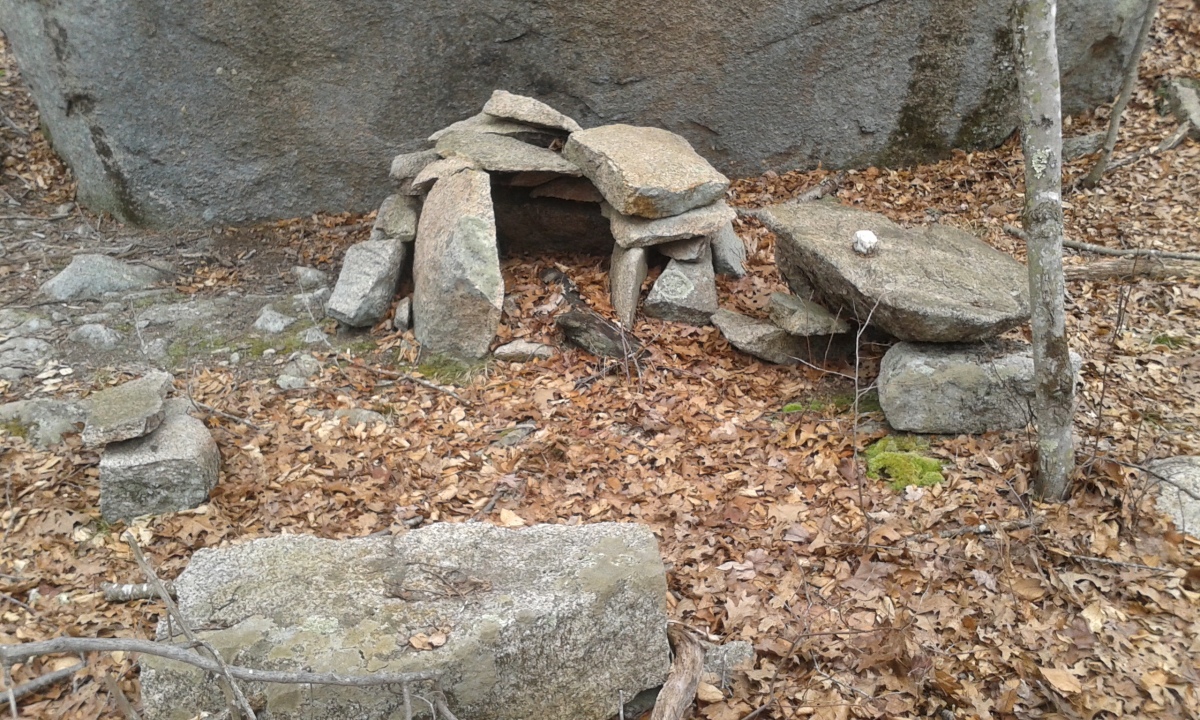 Click for the gallery page to add comments and vote (PID:252981) Foxborough Prayer Seat (3)