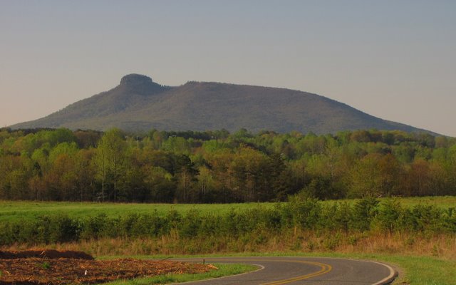 Pilot Mountain