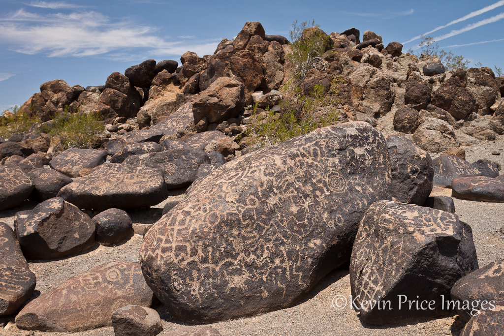 Click for the gallery page to add comments and vote (PID:145474) Painted Rock Petroglyph Site