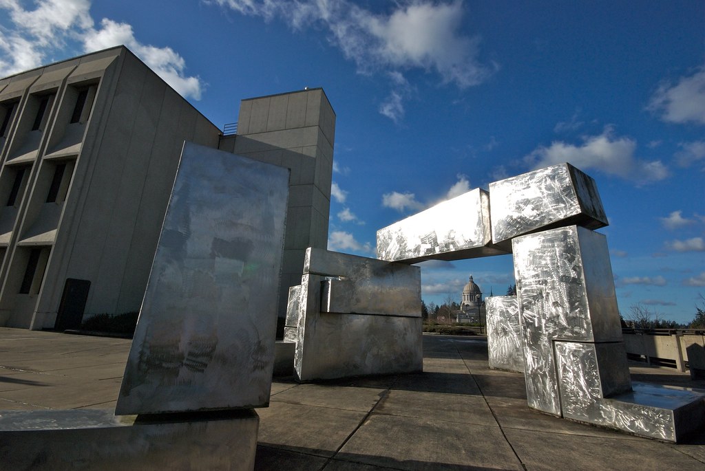 The Lee Kelly Stonehenge Sculpture