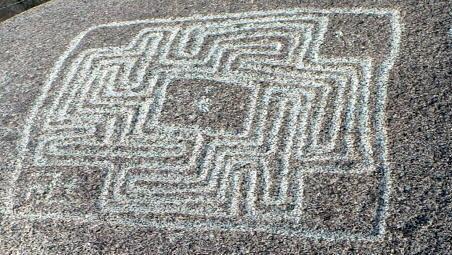 Maze stone close-up.  Source:  WikiCommons.