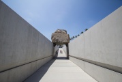 Click for full size image of Levitated Mass (PID:130773) Levitated Mass