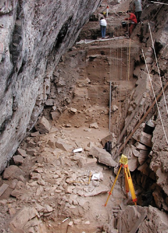 Santa Elina rock shelter. Photo of the excavation from its southern side, showing Sector East in the first plan and Sector West in the back. (photo A.D. Vialou).
Taken from Quaternary International, Volume 431, Part A, 28 February 2017, Pages 52-60.
