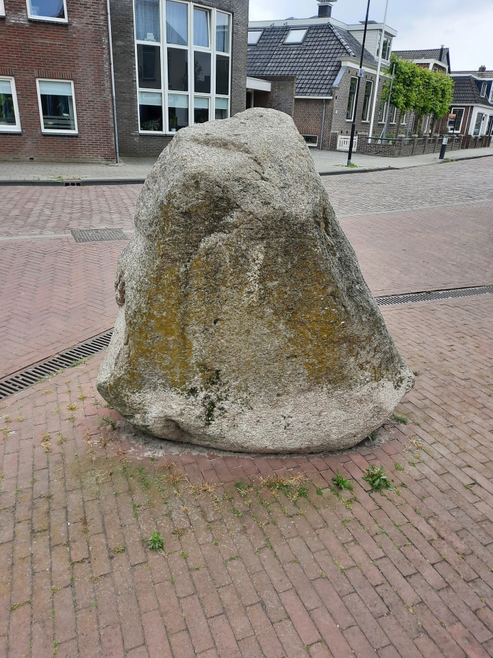 Click for the gallery page to add comments and vote (PID:235131) Zwerfsteen St. Nicolaasga