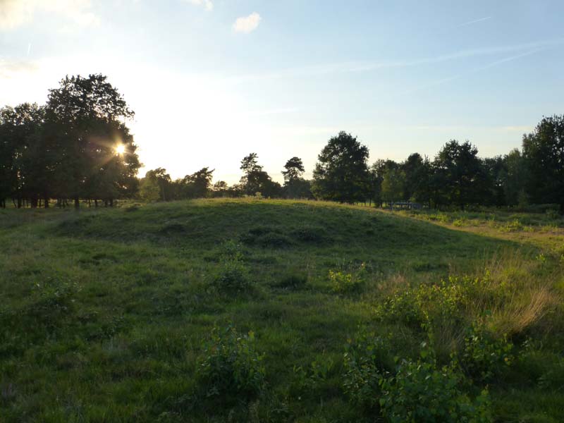 Click for the gallery page to add comments and vote (PID:169321) Grafheuvels Elsen (45789)