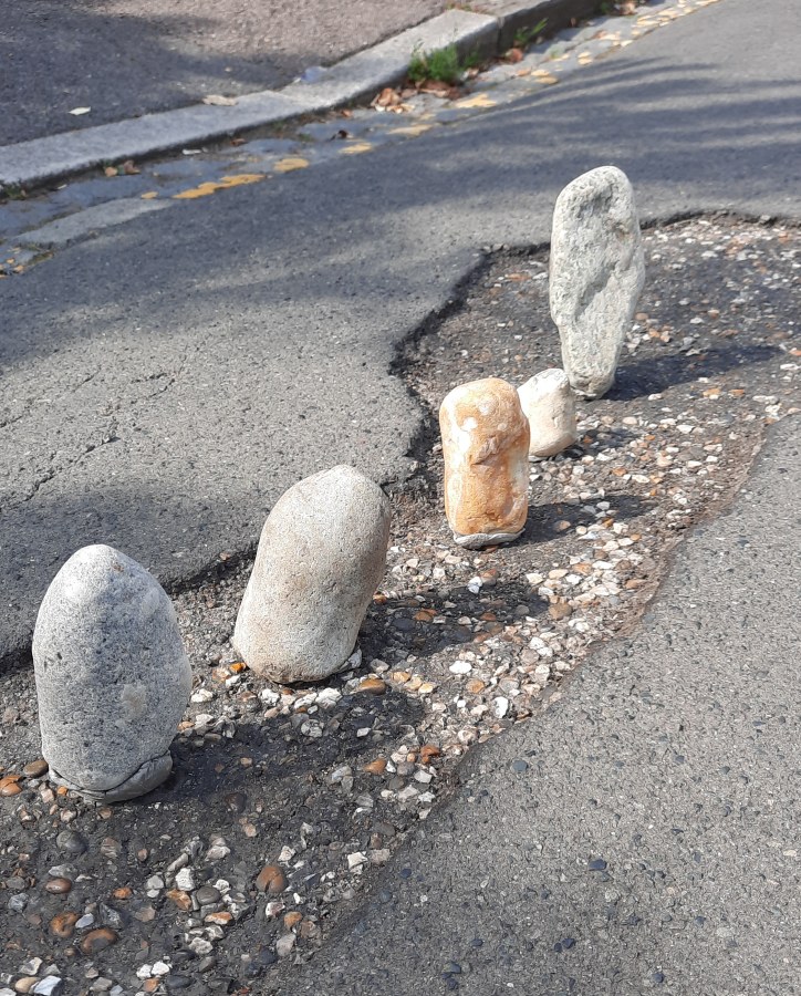 Who cannot be moved by this site?
It may lack the scope and scale of some and not have the same ambience of others.

However it has a certain charm I feel and is possibly a one off that deserves wider attention.

The background is to produce a realistic Stone Alignment or 